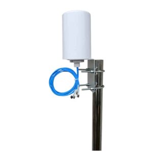 524WiFi™ Outdoor Wi-Fi 6E Omnidirectional Antenna, 4x4 MIMO, 2.4/5/6 GHz, 4/6 dBi, 4x RP-SMA Male, 3 m — product photograph